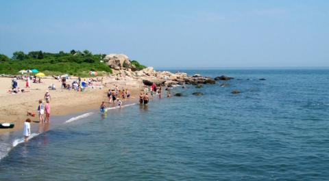 Meigs Point Beach